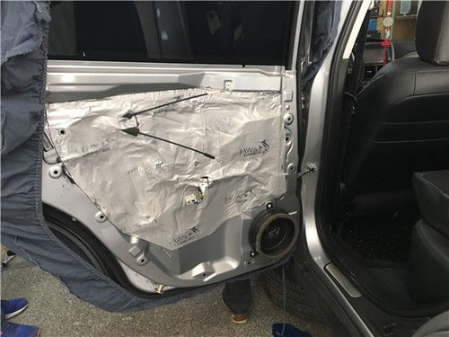 汽车车门隔音改造费用解析