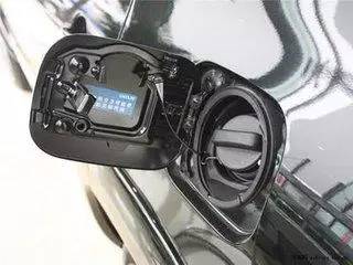 汽车油箱盖损坏赔偿问题解析