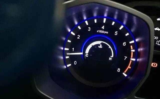 汽车冷启动需要多少转数才能达到正常状态？