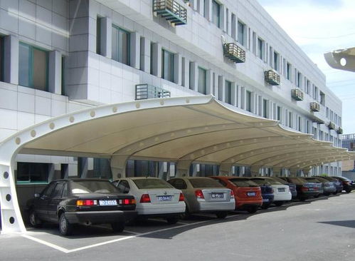 建设汽车玻璃棚的价格影响因素分析