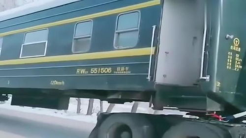 半挂车拉着汽车跑多少米？