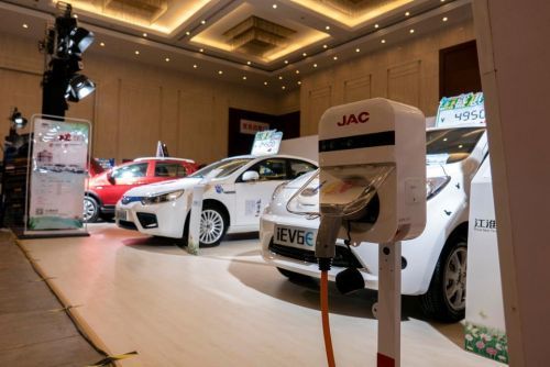 电动汽车19座的补贴政策解析