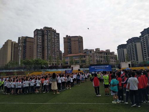 武大回应校门被淹一米深，学校已启动应急预案