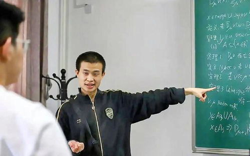 王虹，学术界的璀璨明珠
